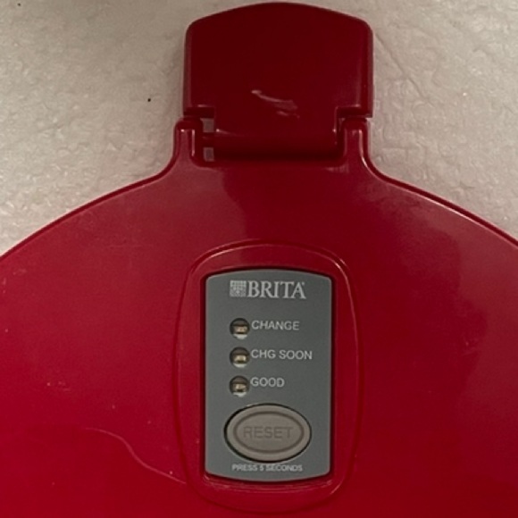 EUC Brita Water Filter, 1 Grand Clear Pitcher With Red Top & Grey Handle, 10 Cup - Picture 4 of 13